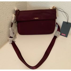 NWT TUMI Vista Malia Crossbody in Aubergine